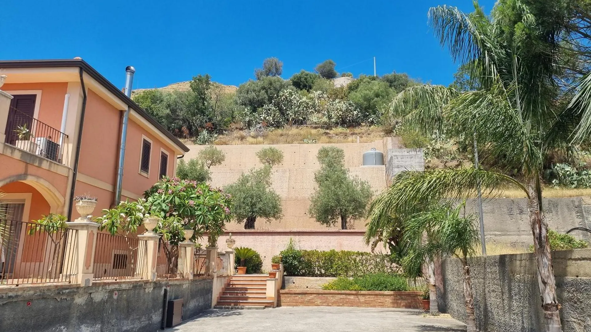 Villa Gramati Savoca 0*,  Italy